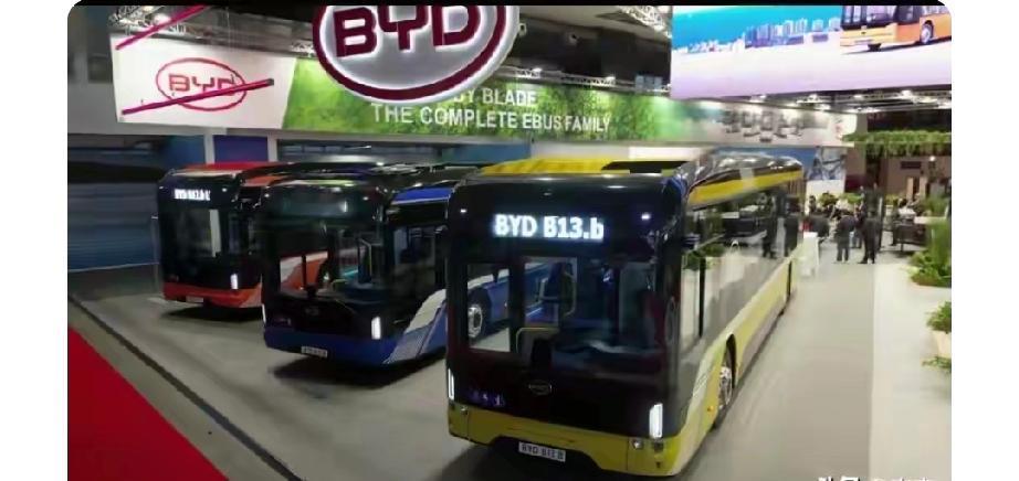 比利时公交选了中国的比亚迪，欧洲车企瞬间急了，一场技术战也悄悄打响。12月17日