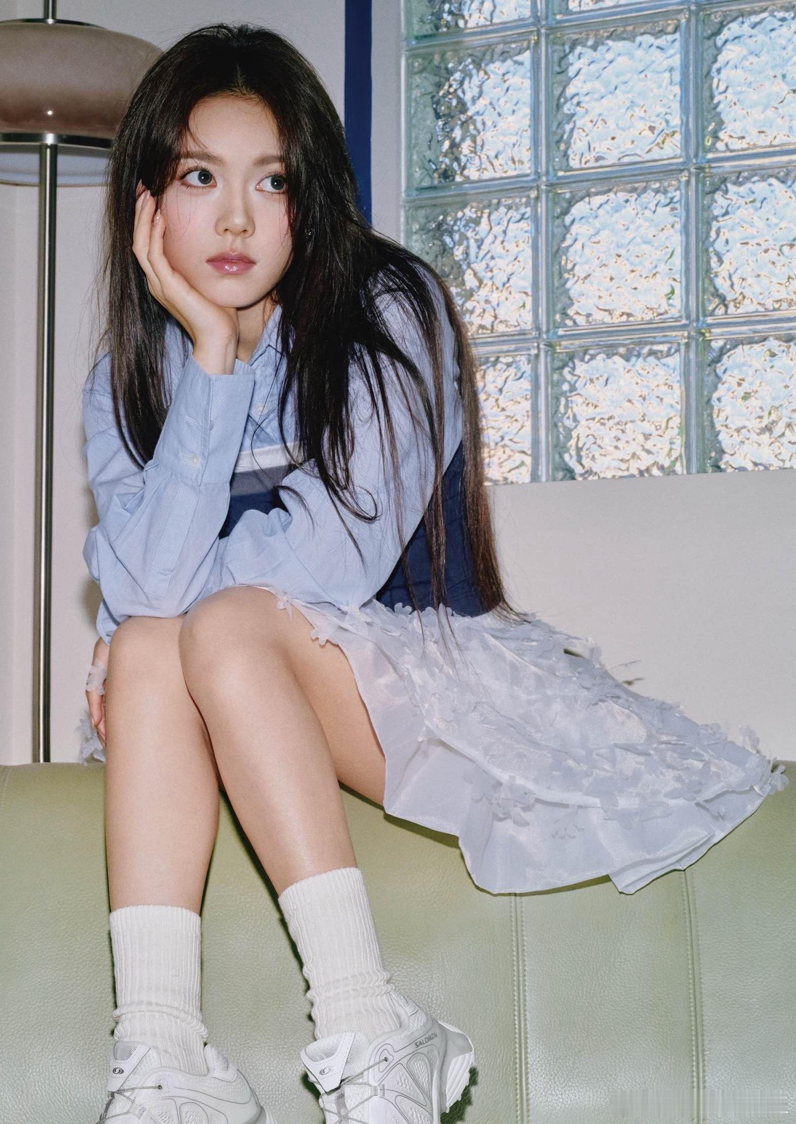赵今麦刚在《樱桃琥珀》里大火，转身就成了「萨门少女」～从甜妹到户外女孩，麦麦这风