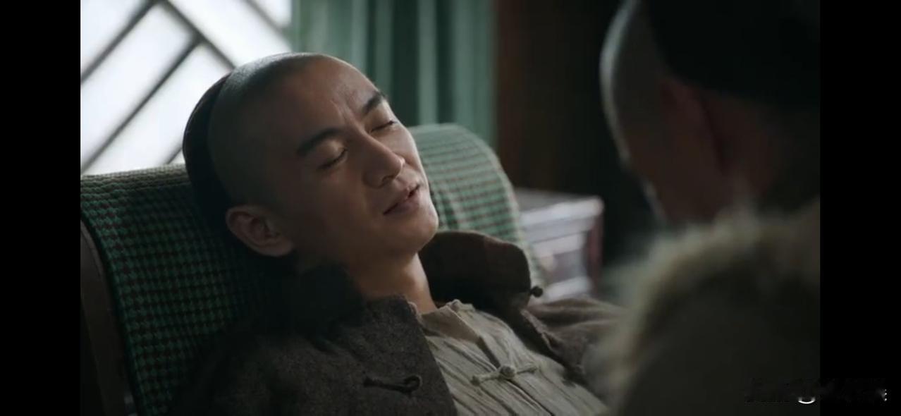 陈晓在《大生意人》中饰古平原。古平原是个被革去功名流放到宁古塔的犯人，他的父亲多