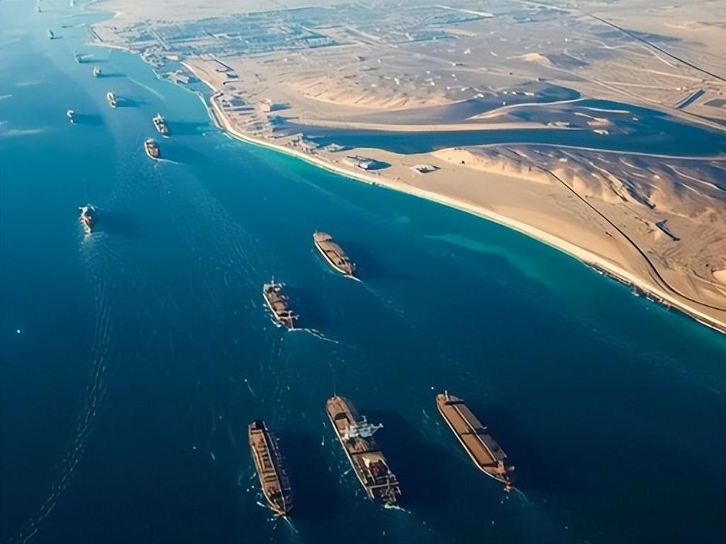 霍尔木兹海峡：牵动全球油价的能源咽喉

作为掌控全球能源命脉的关键要道，霍尔木兹