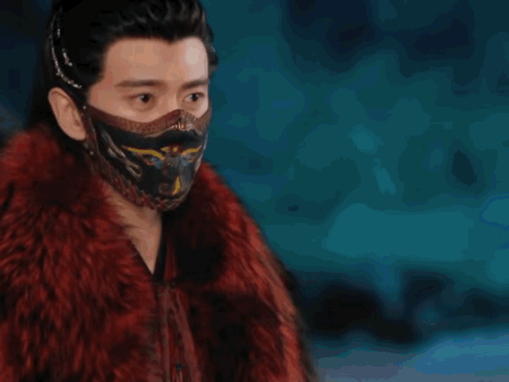 《流水迢迢》24集预告江慈又干了一件让自己都懵了的事她给卫昭头上戴了朵花可是这在