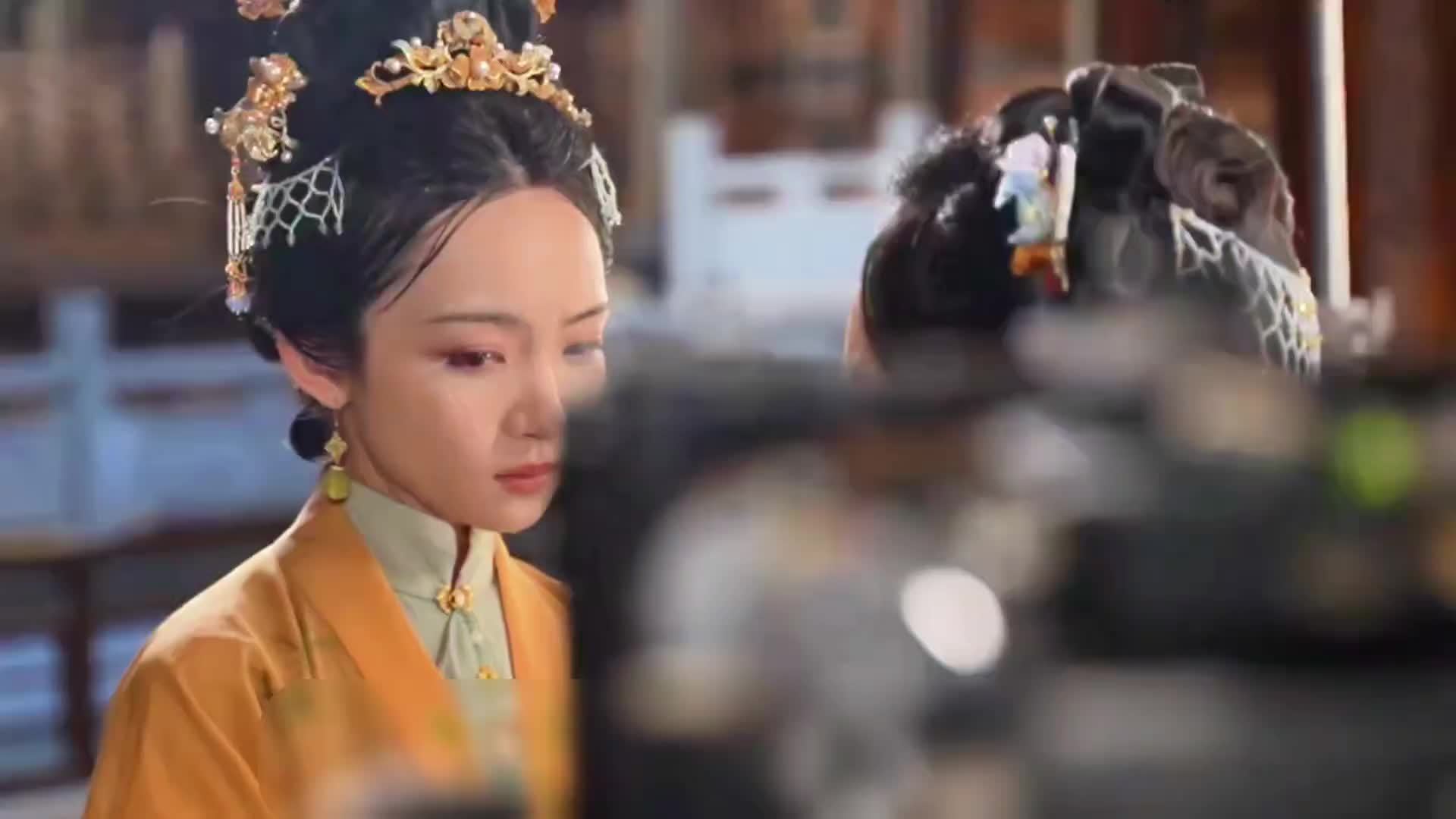 兰香如故袁绍辉去世，这条消息我是在通勤路上刷到的，车晃得厉害，我盯着那几个字看了