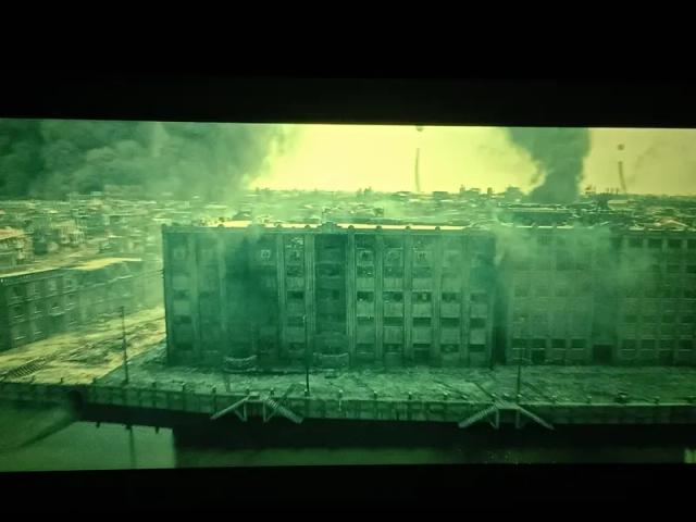 俄居民楼遭袭两童遇难，普京下令“血债血偿”，全境报复轰炸启动

俄乌战场的天平，