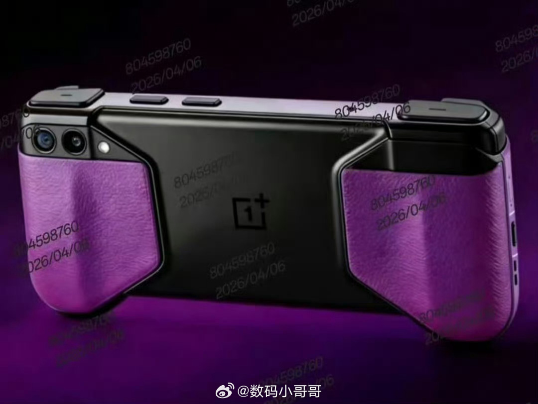 一加游戏掌机？不会是AI的吧看着挺不错的，比其他掌机看着小巧不少，蛮期待的～新机