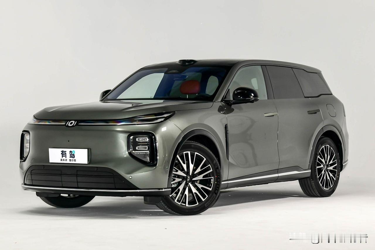 2026上半年最火五款全新SUV，销量硬核数据全在这！
上半年SUV市场神仙打架