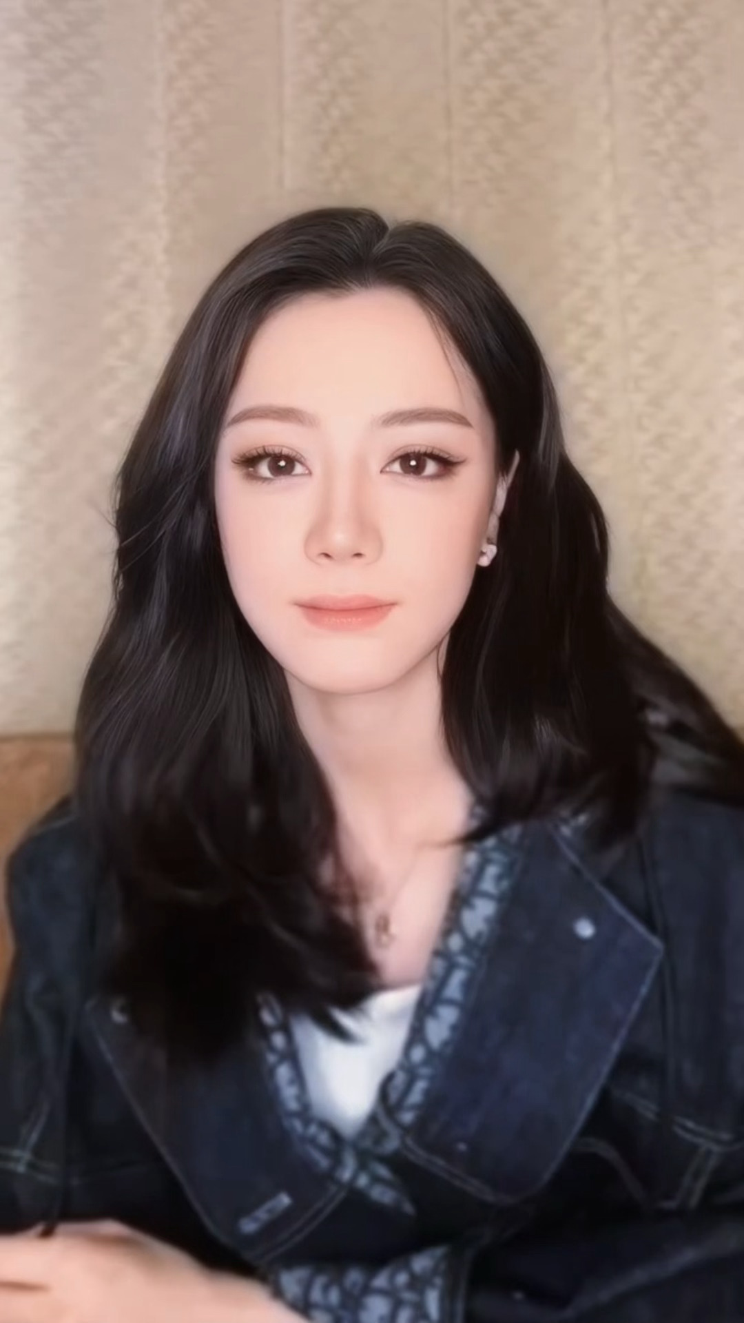 白日提灯直播所有人听迪丽热巴鬼宝宝版“我的法度，不可忤逆”🥹 