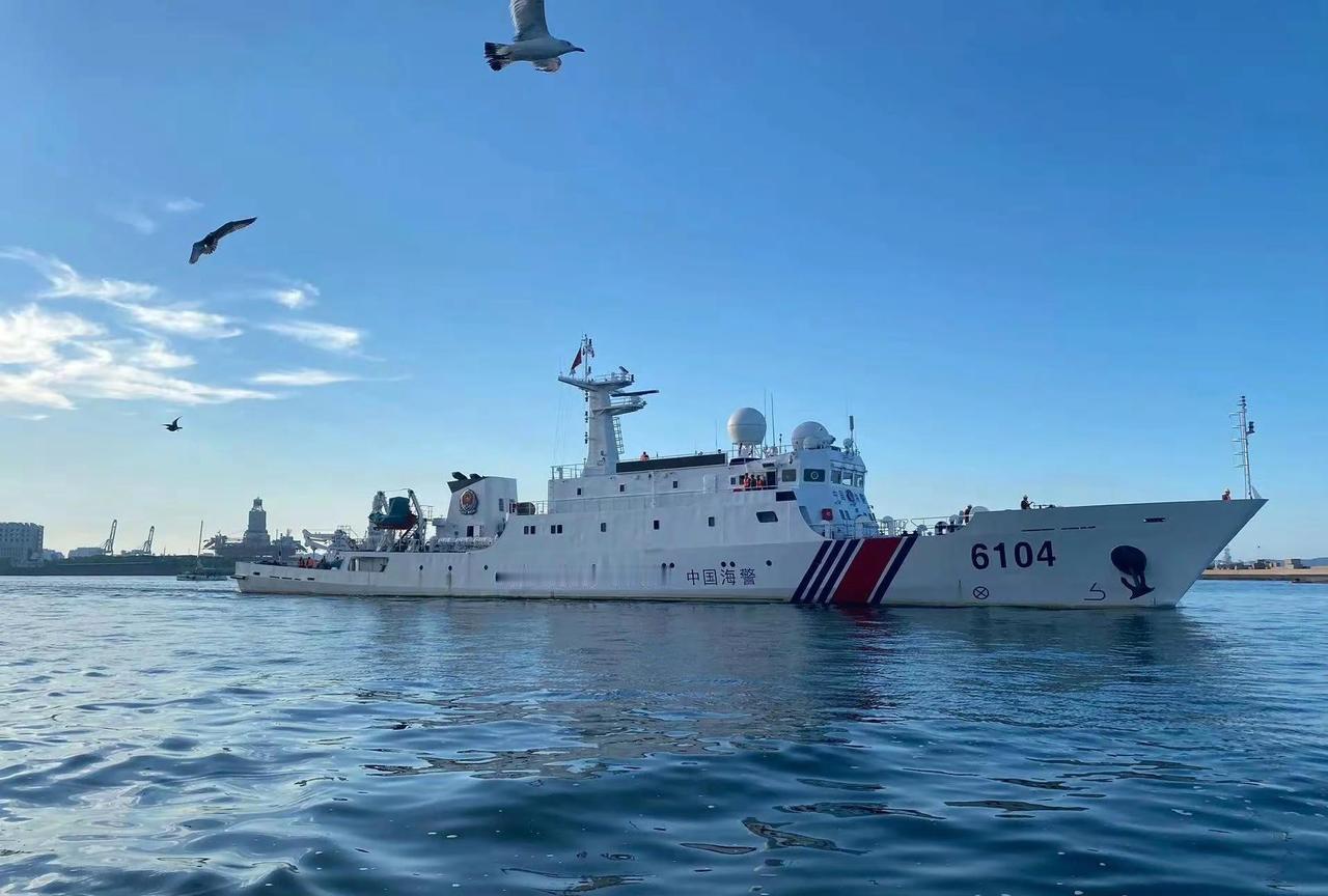 中国海警6104“黄鹰”舰。原系海监船舶建造项目二期工程4艘1000吨级Ⅱ型海监