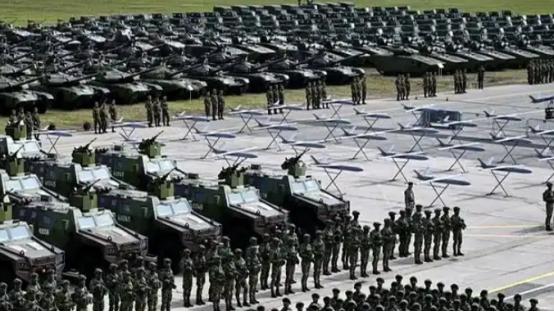 素有“火药桶”之称的巴尔干半岛，如今再度陷入紧张局势，塞尔维亚被三面围堵的困境，