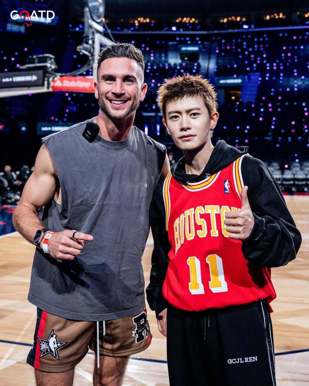任嘉伦任嘉伦nba马力全开任嘉伦解说nba全明星任嘉伦腾讯nba星推官 美国篮球