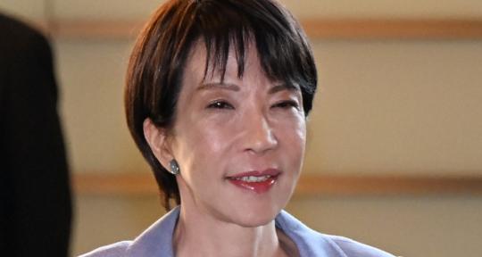 因为强烈批评高市的涉台政策，石破茂惹上了大麻烦，日本媒体报道说，高市得到的竞选资