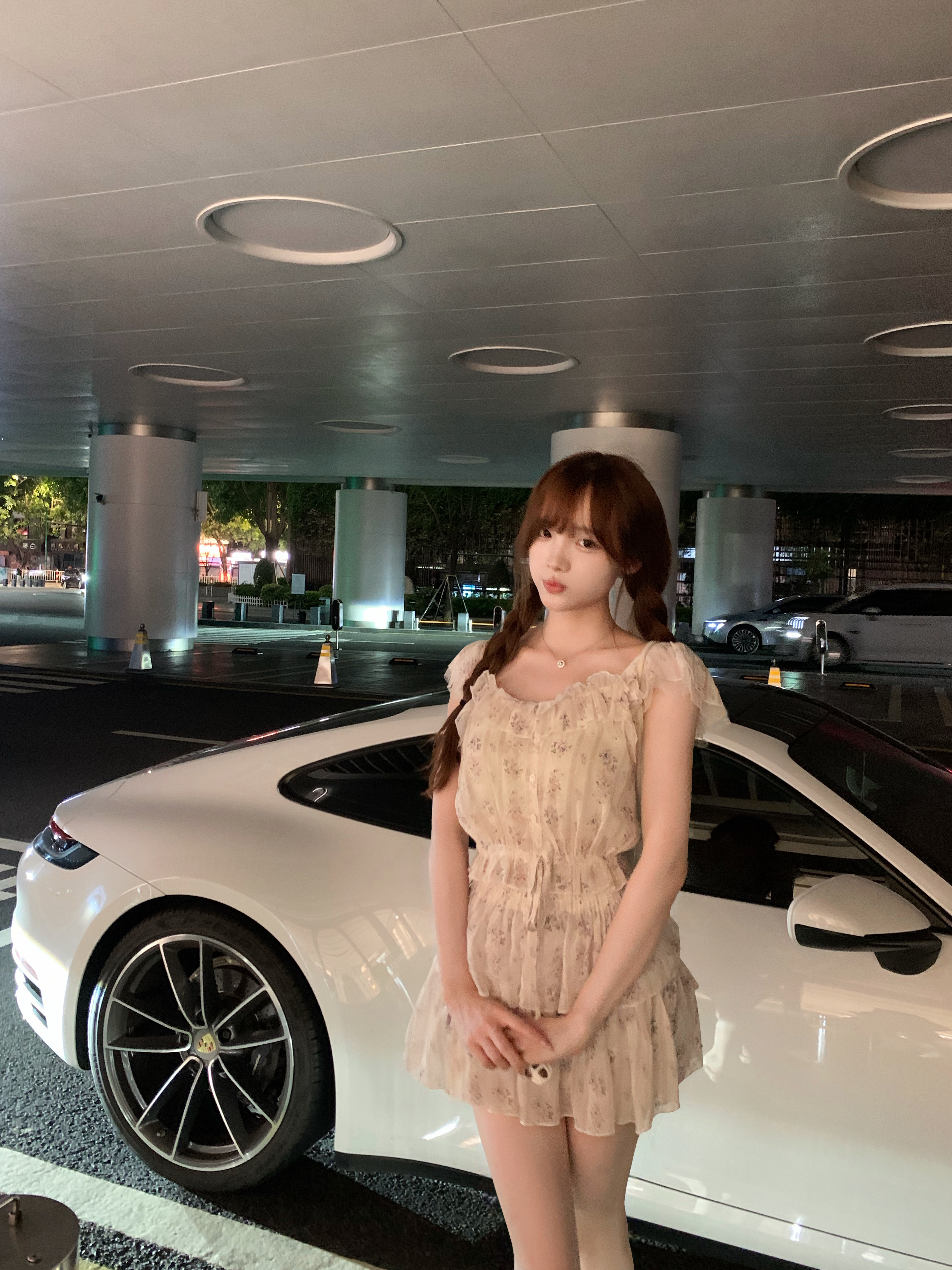 思慕社字母 后来才懂，所谓成熟，就是学会在深夜把情绪调成静音模式。那些说不出口的
