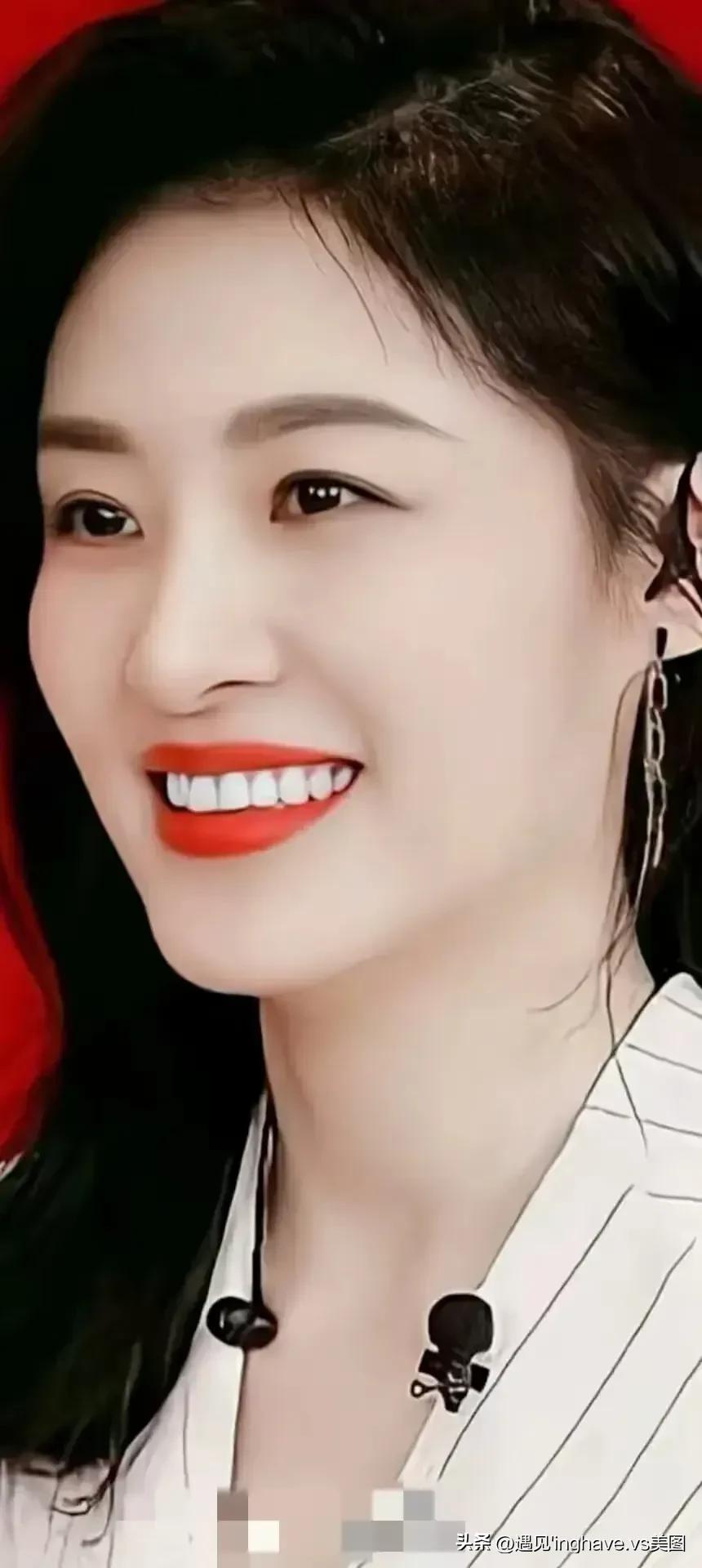 周涛天然大美女气质好