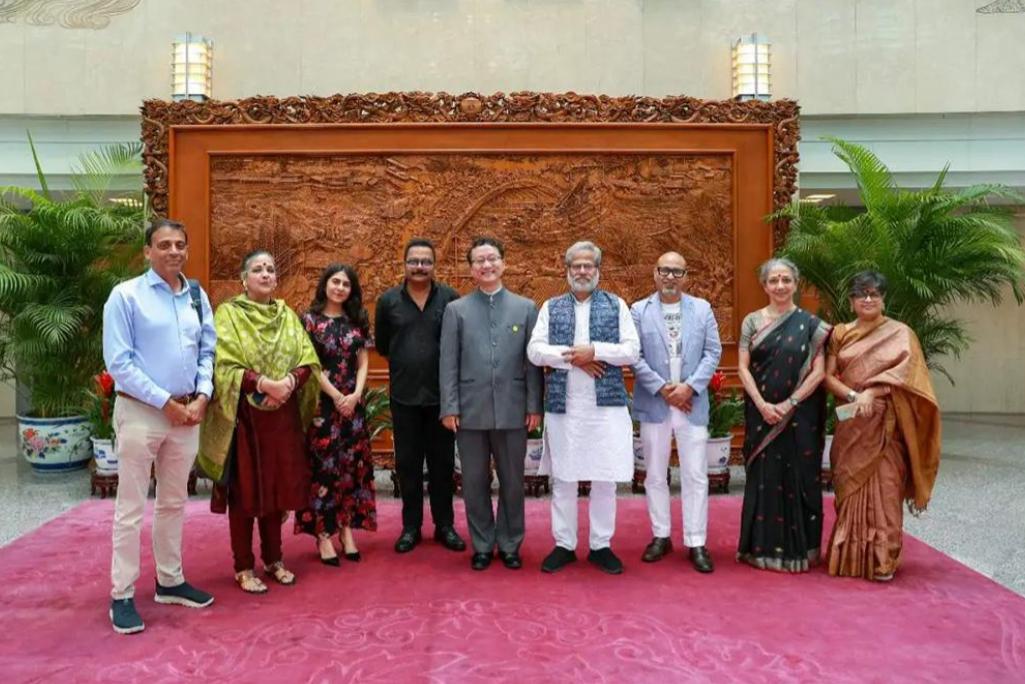 印度专坑中国企业屡屡得手

外资连续20多天从印度股市往外撤，钱都快撤没了，短短