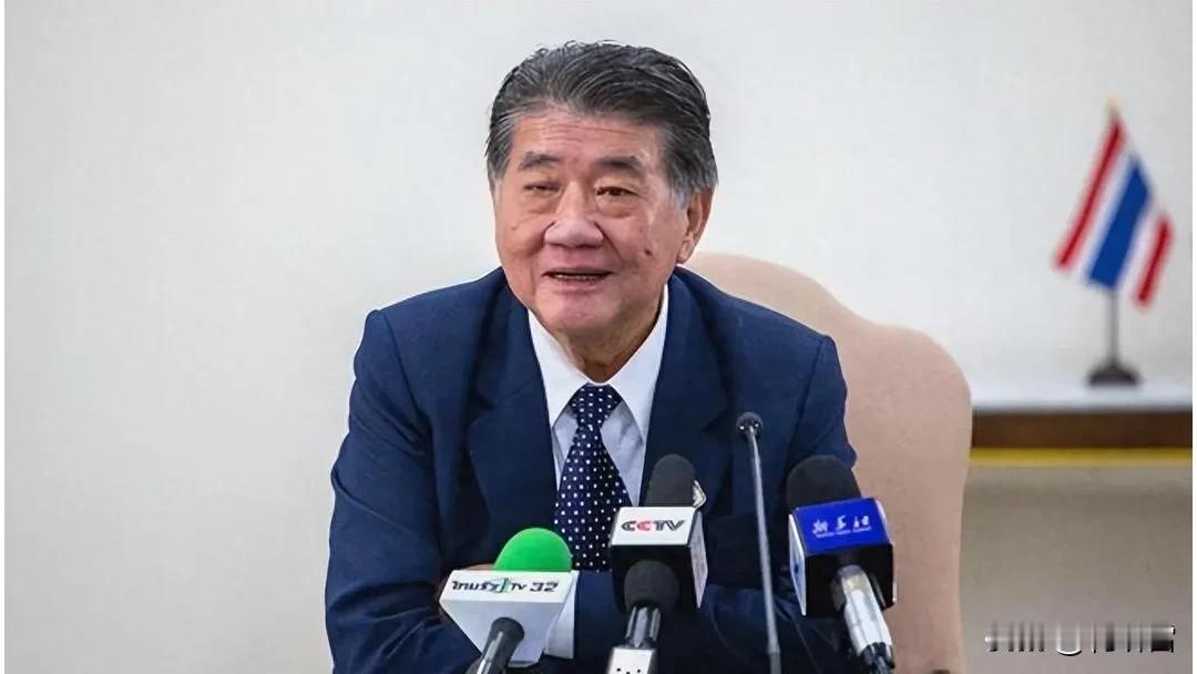 普坦估计要把洪森父子给干 emo 了，他宣布泰国政府将在泰国本土法院对柬埔寨政府