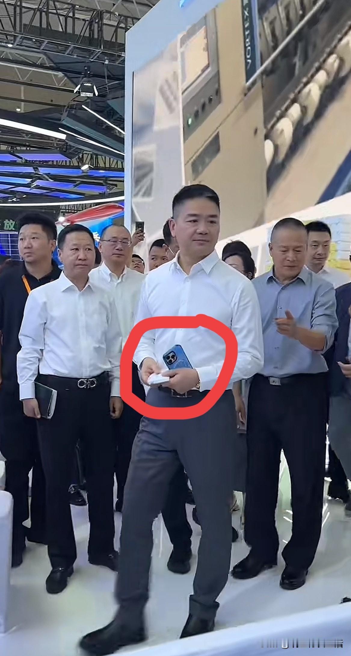 再来新疆！是因为“我曾在这里靠喝酒，就拿下了7亿美元的投资”？

太帅了，百亿级