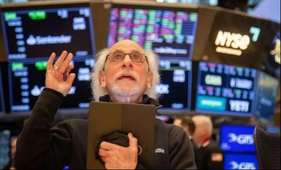 中国仅1天时间接连传来3个好消息，外媒集体酸了，中国咋就这么稳？我们都知道，最近