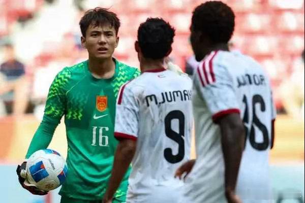 中国vs马尔代夫003国际赛方向：主胜年龄：3:0 4:0 5:0进⚽️数：3 