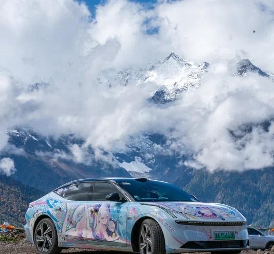 出滇入藏，214转318
梅里蹲守到12点半还是仙气飘飘只给看一点点，没招了北上