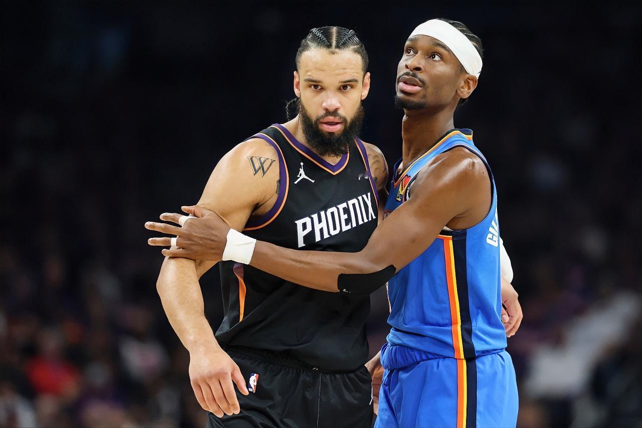 赛场是对手，场下是兄弟！亚历山大与狄龙赛后拥抱太暖心！

NBA季后赛首轮G4，