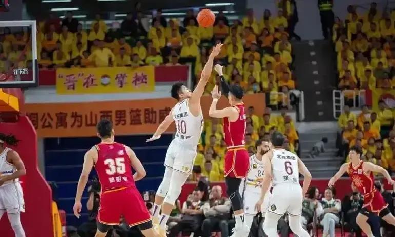 CBA新赛季还有两天就开打，版权却还没着落。
 
咪咕和CBA公司至今没谈拢转播