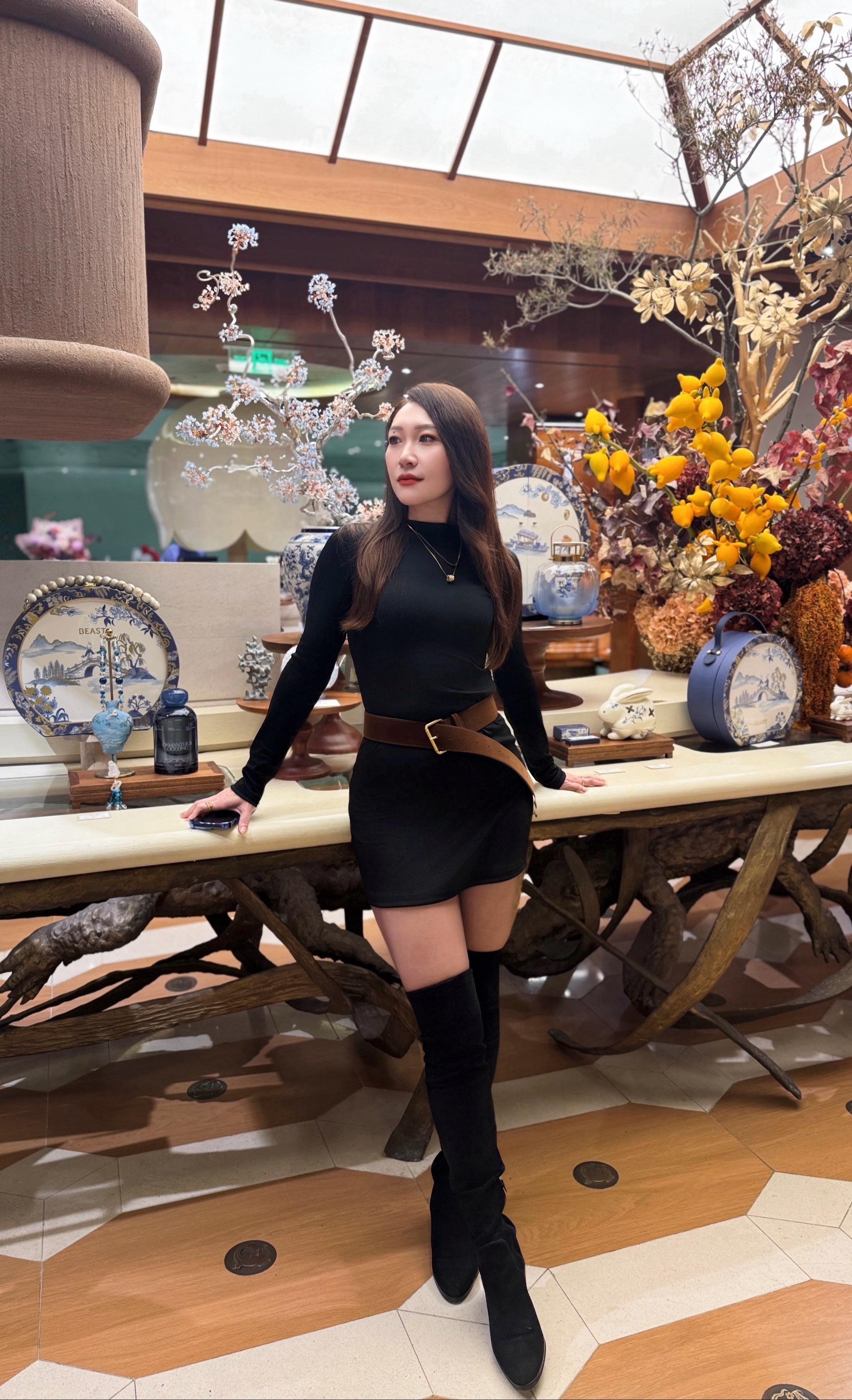 危险！心跳加速了💥。我们之间的小秘密，爱情像跳楼机，要么极致扎心❤️...