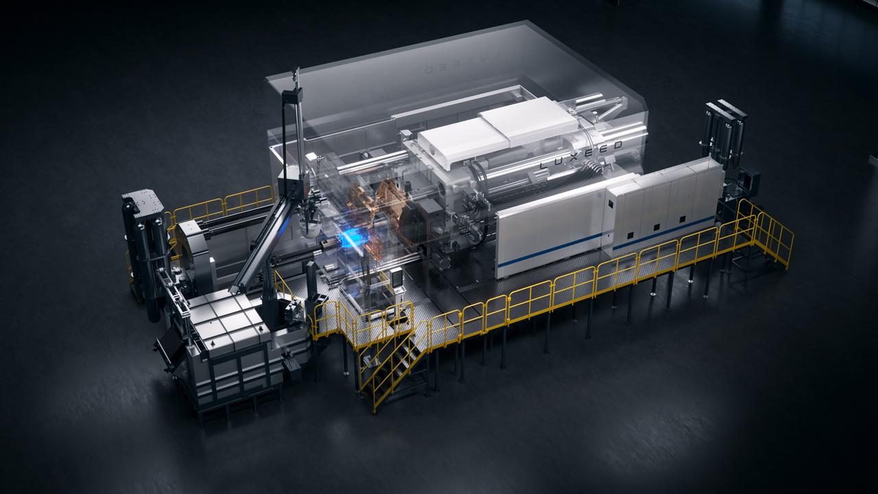 随着智界V9官宣全球首发电磁热控压铸技术，压铸行业长期存在的痛点终于迎来了破局者