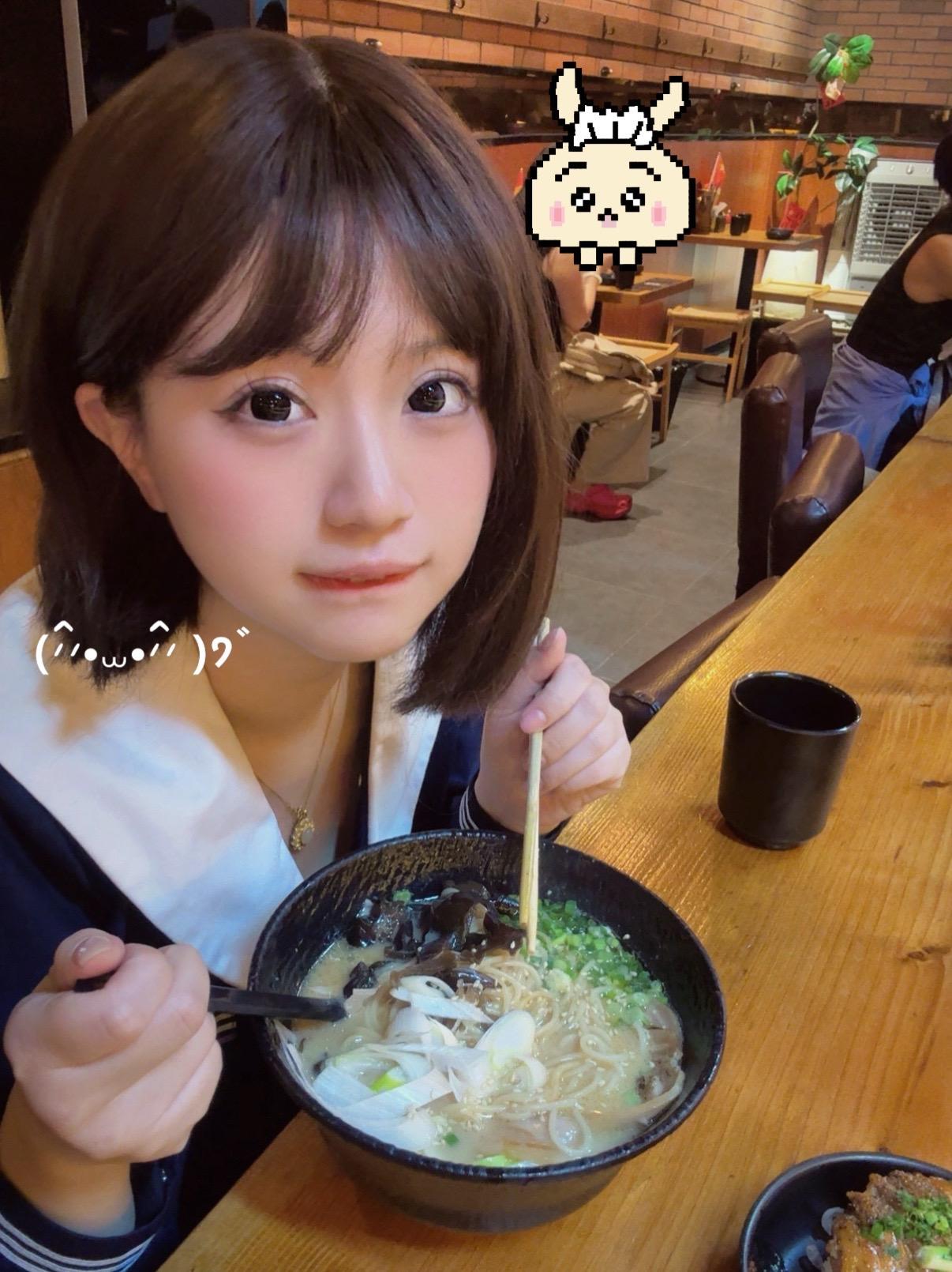 ՞〃'o'〃՞我吃吃吃