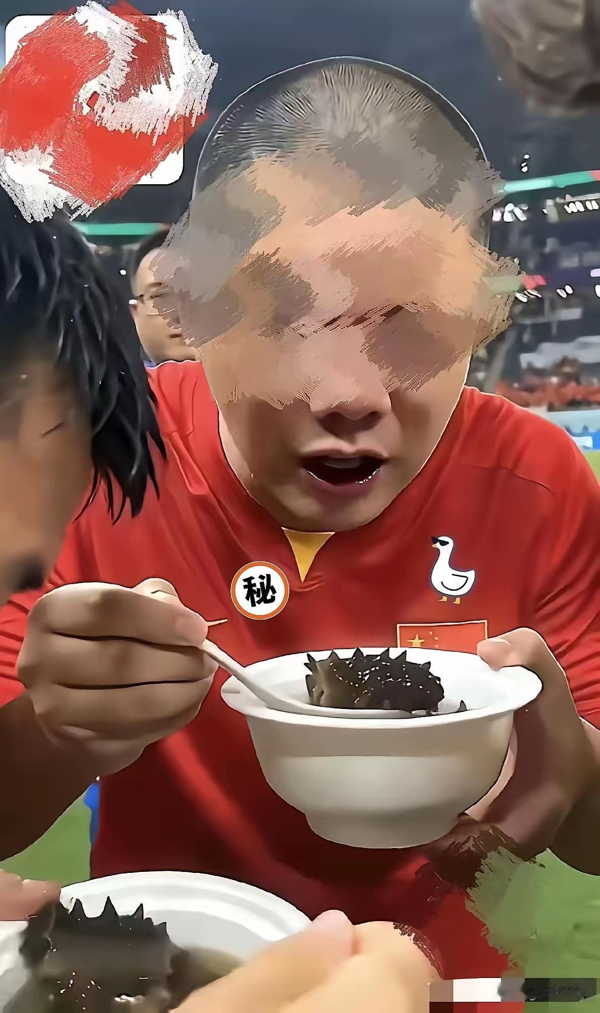 国足以后更难进世界杯了，
不是因为体质差，也不是因为对手太强，而是青训早就变成了