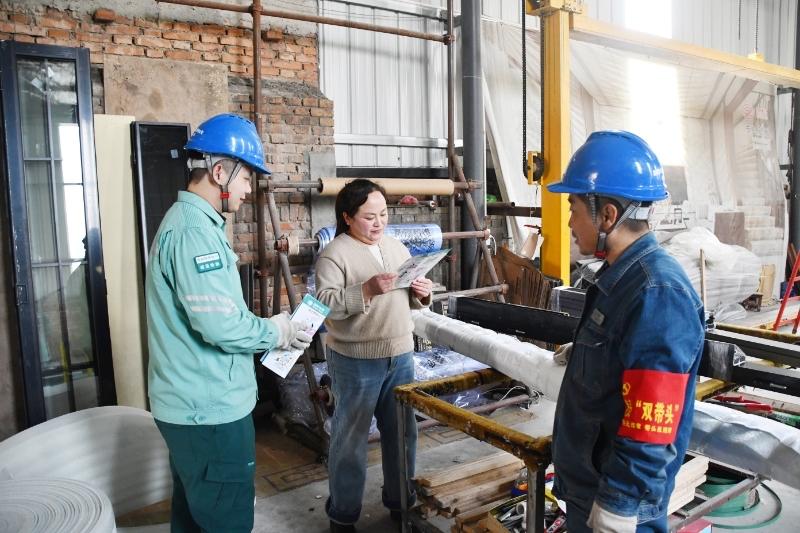 “义诊”用电+优化方案，临潼供电公司用“满格服务”助企业降本增效

“你们主动上