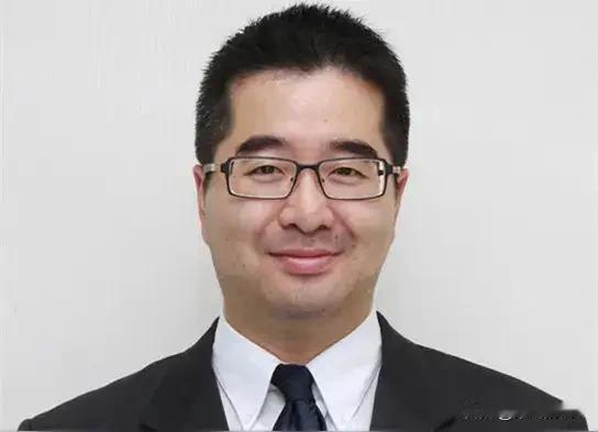 国民党副主席萧旭岑不掩饰了，终于露出真面目了。

萧旭岑今天（3日）在节目中声称