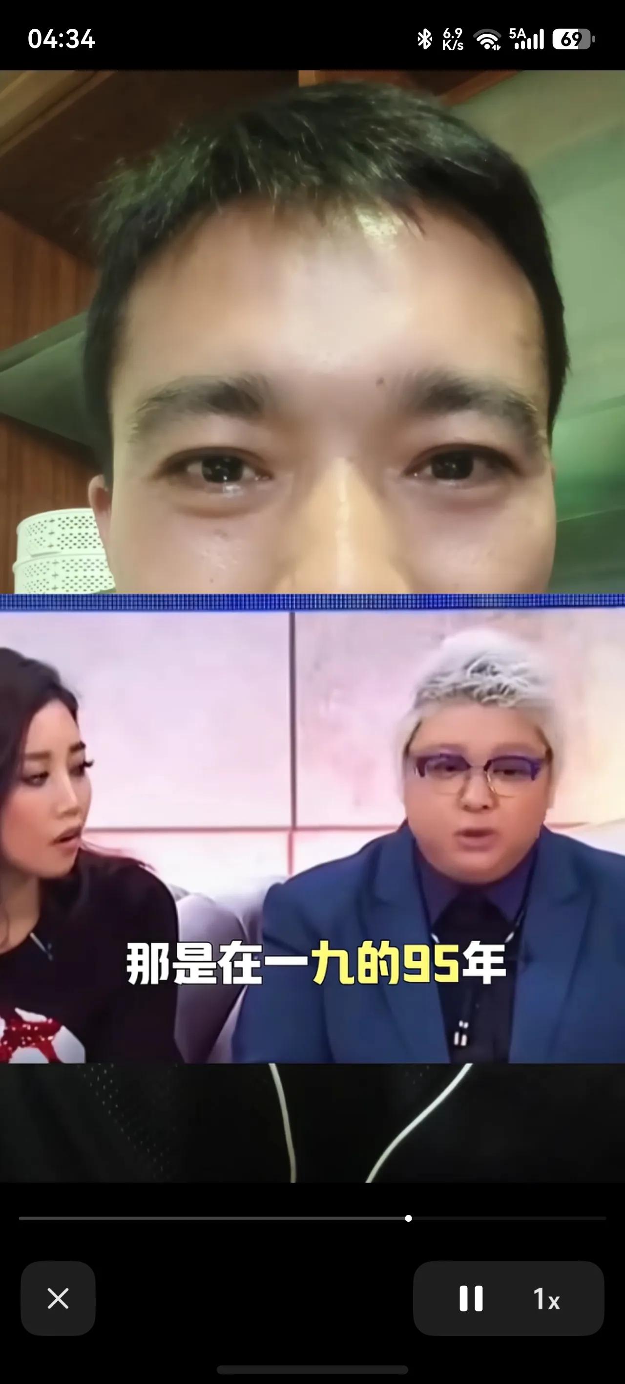 韩红说，因为家里面很穷，拍第1支MV的时候，是靠奶奶花了3万块钱才拍成的。
奶奶