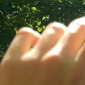 阳光信用 阳光信用 每日一善 不管你现在多迷茫，过得多累，走得多艰辛，请相信，生
