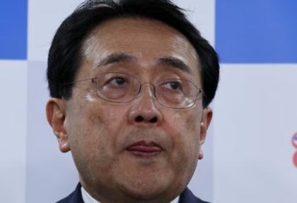 不搭理，日本连续抗议。6月30日，日本彻底坐不住了，包括日本经济产业部长赤泽亮正