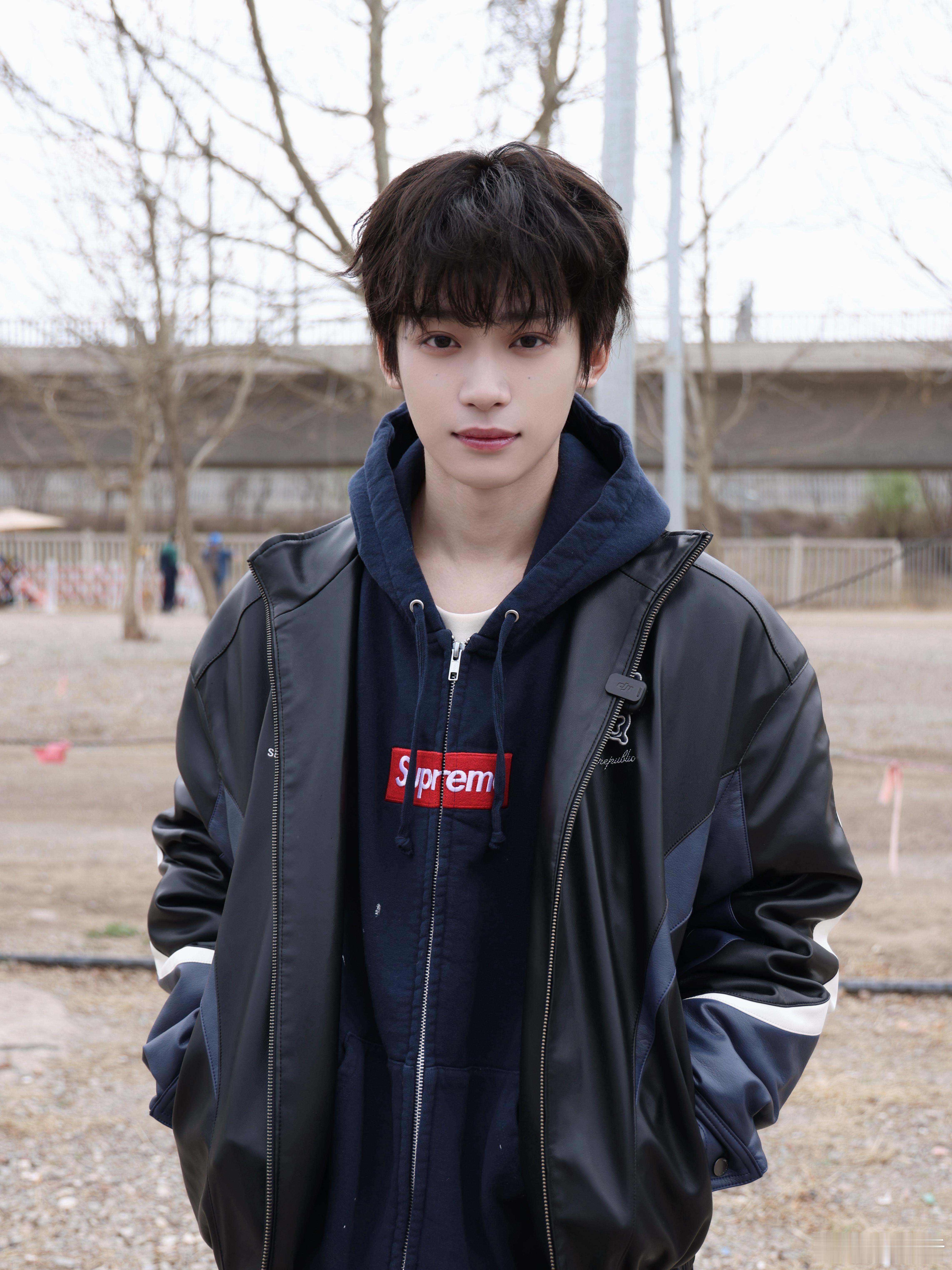 梓渝梓渝赶大集vlog 独爆顶流梓渝半年累计带动文旅消费超51亿，成为行业标杆案