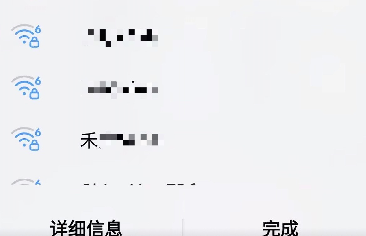 8月11日，网友反映：玉林一餐厅信号不好连个wifi得问店长才行。到某连锁餐厅就