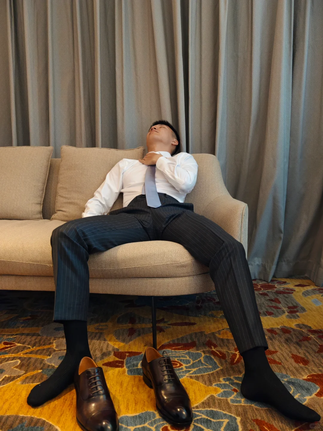 喝醉了 不省人事的弟弟