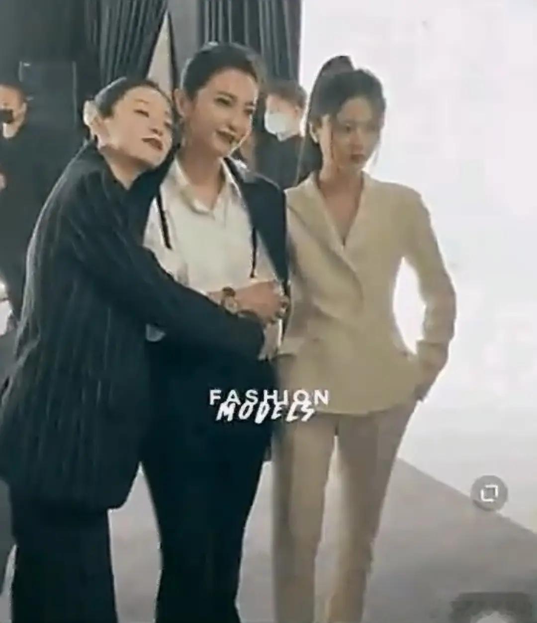 还记得当时张慧雯和周也，感觉张慧雯也不是那种擅长social的人啊