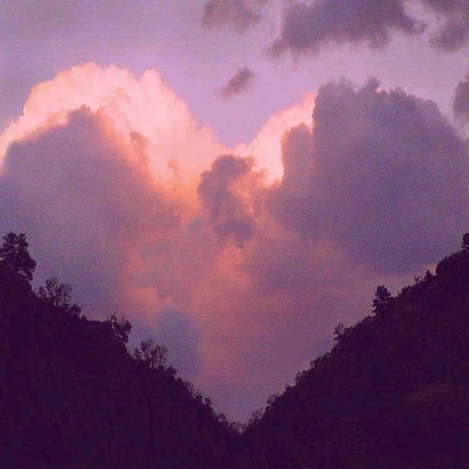 我为我喜爱的东西大费周章，所以我才能快乐如斯。—— 海明威 