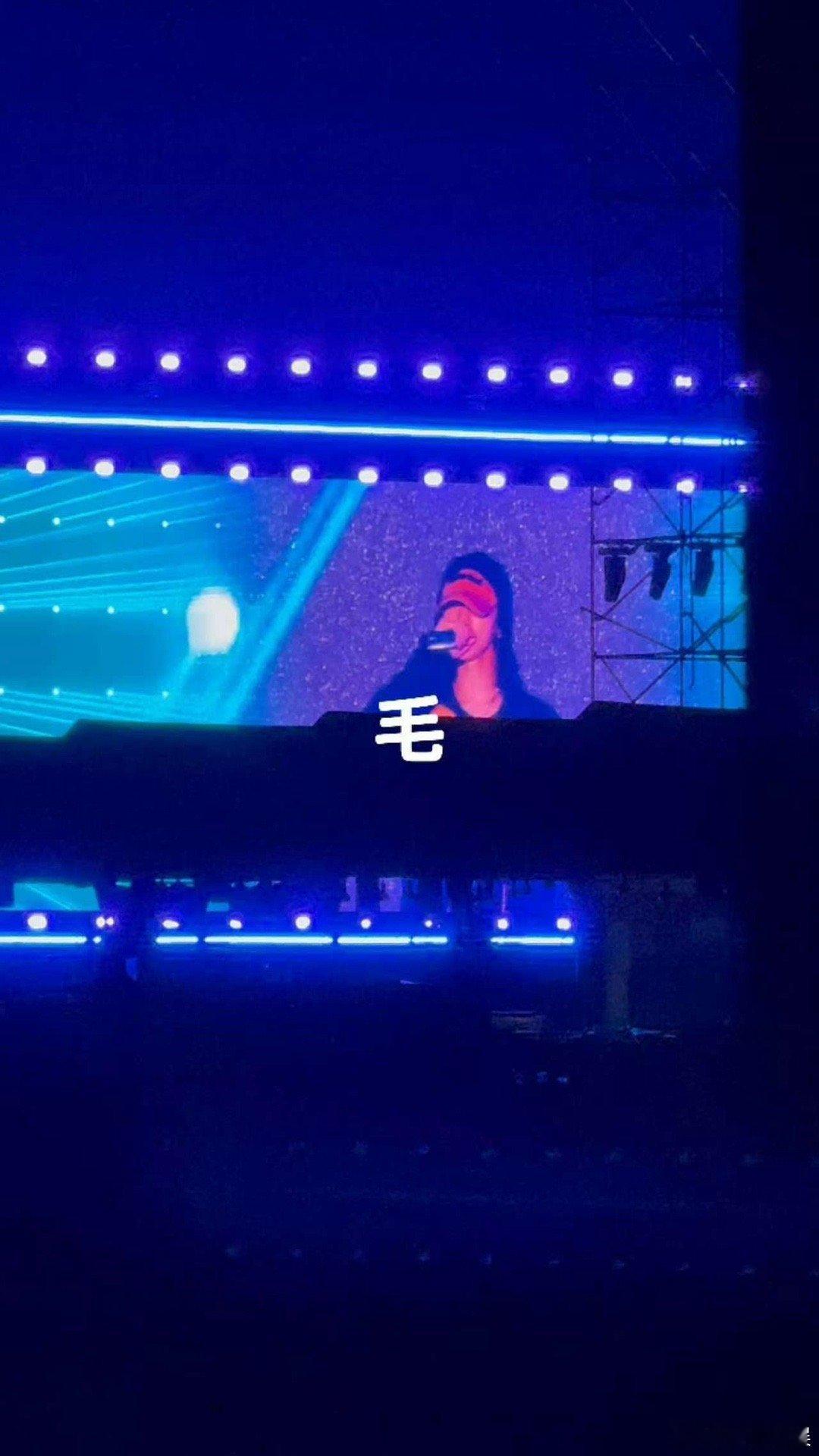 徐明浩国内首个音乐节彩排路透徐明浩音乐节彩排打碟路透徐明浩国内首个音乐节彩排路透
