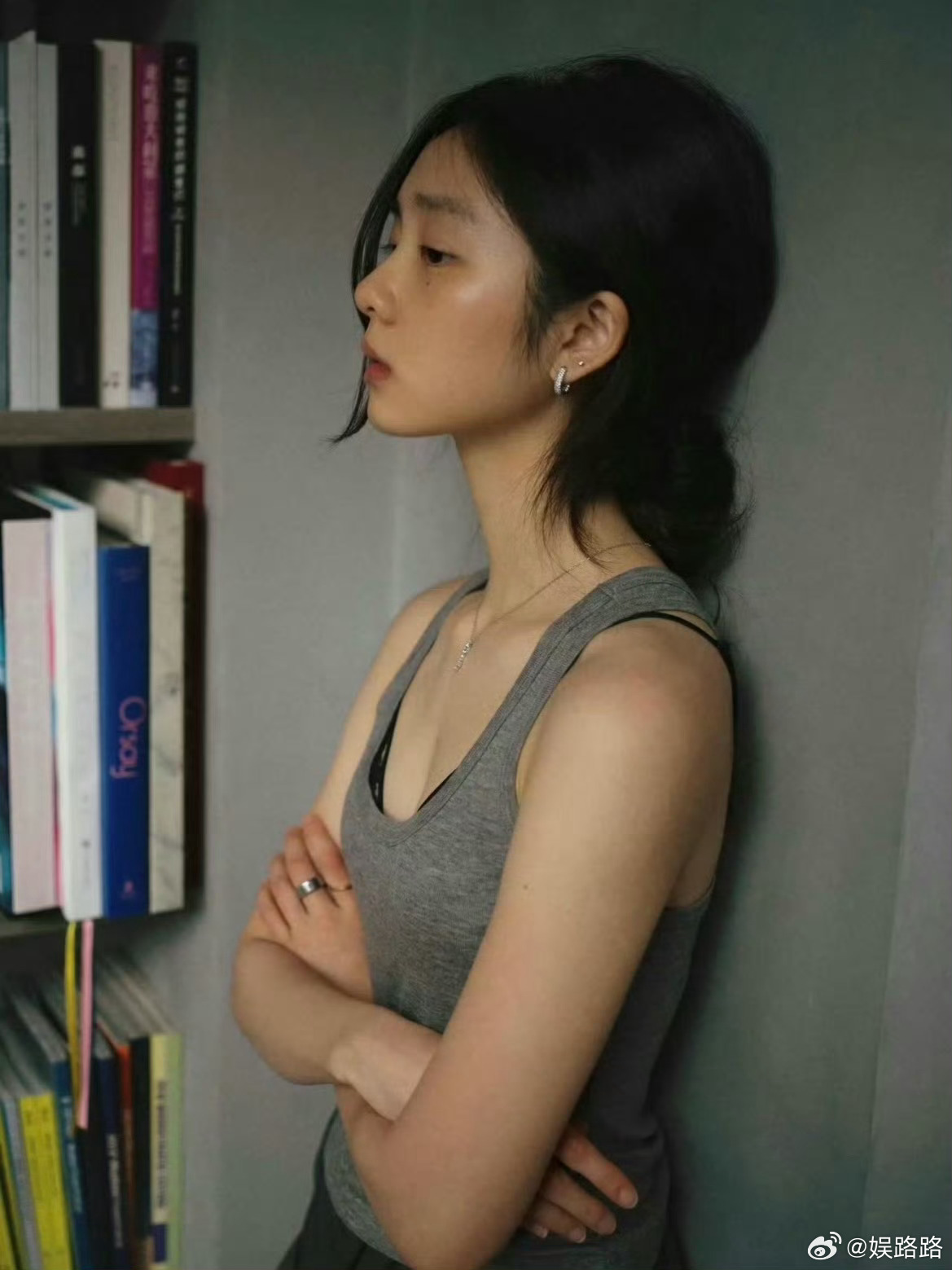 印象里黄多多还是《爸爸去哪儿》里那个软乎乎的小女儿！一转眼居然都20岁了！都已经