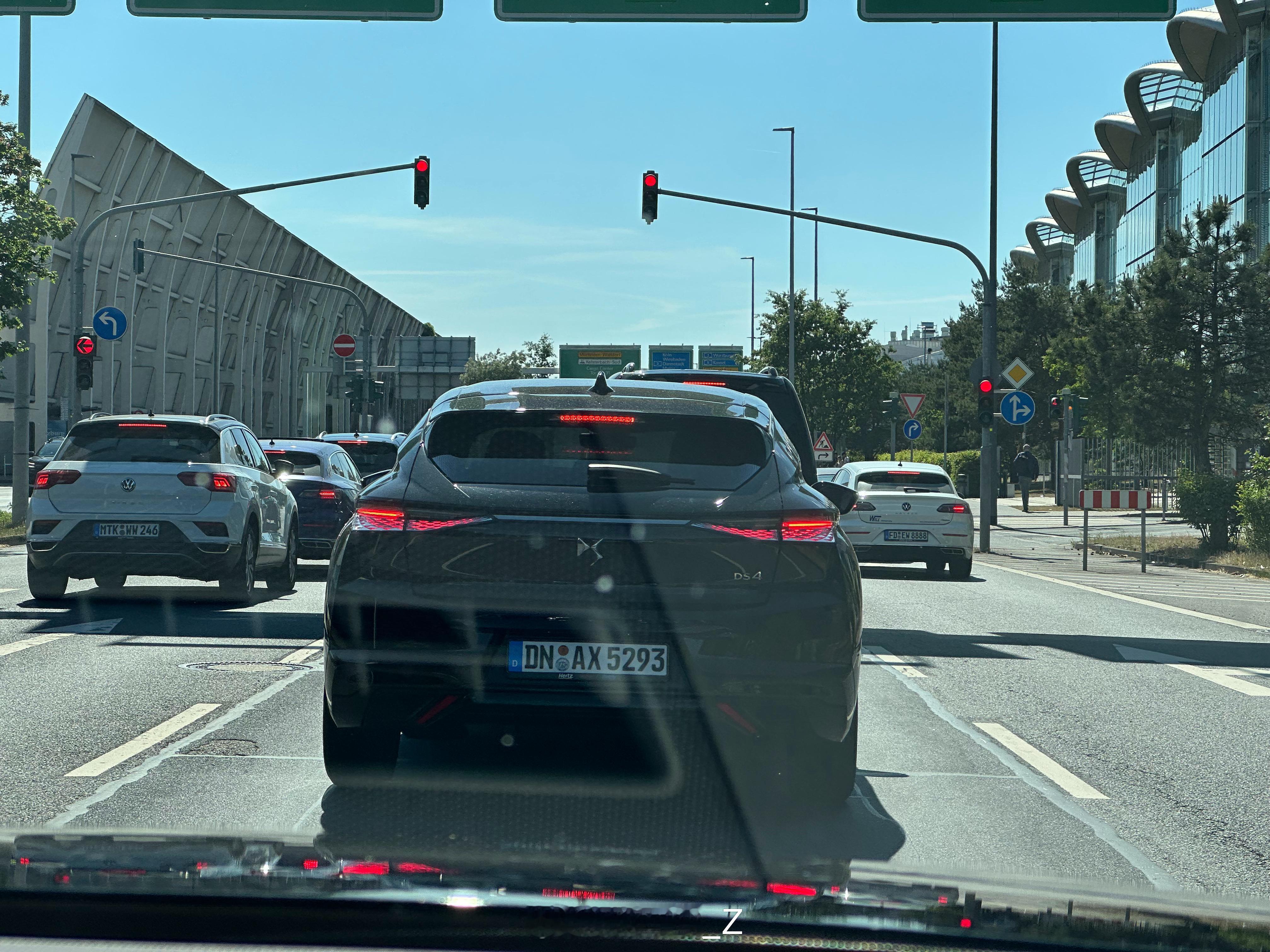 都是喜欢的小汽车！！！  ​​​