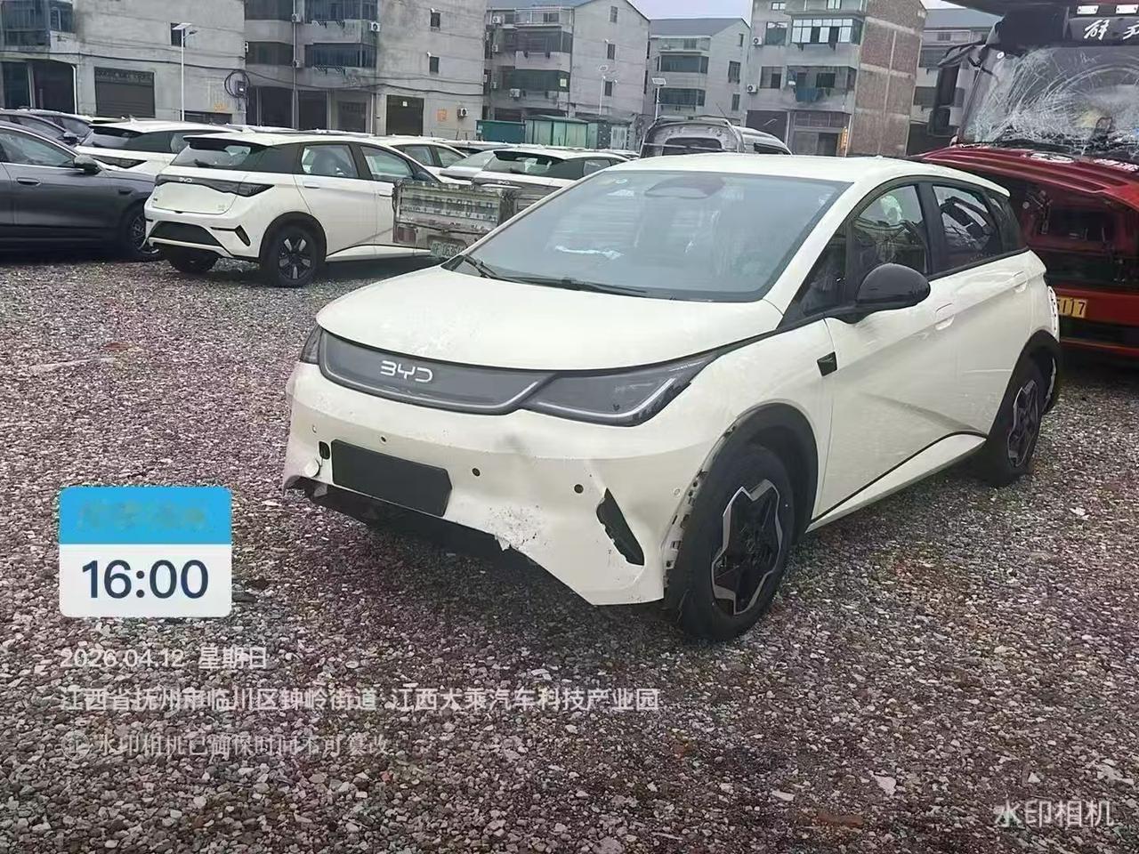品牌：BYD海豚
车型：2025款智驾自由版
排量：电动
指导价：99800
车