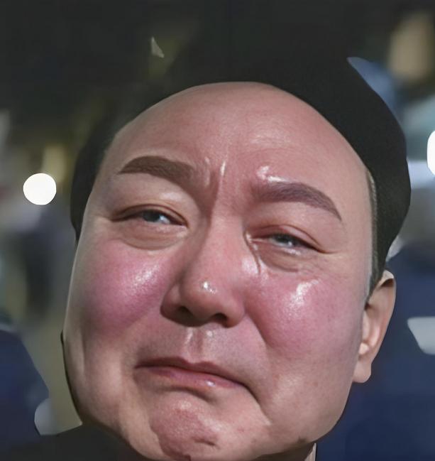 就在刚刚，
韩国，刚刚传出一个重磅消息，震惊政坛！
那个早已身陷首尔拘留所的“风