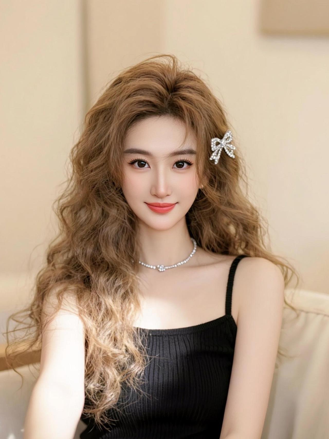 抖音ai创作 对视8秒爱上我 在抖音发个疯 每日分享