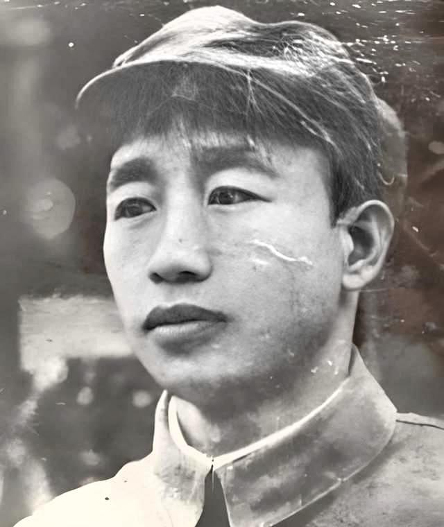 廖志高早年参加长征，转战陕北期间负责保卫中央安全，建国后出任四川省委第一书记。1