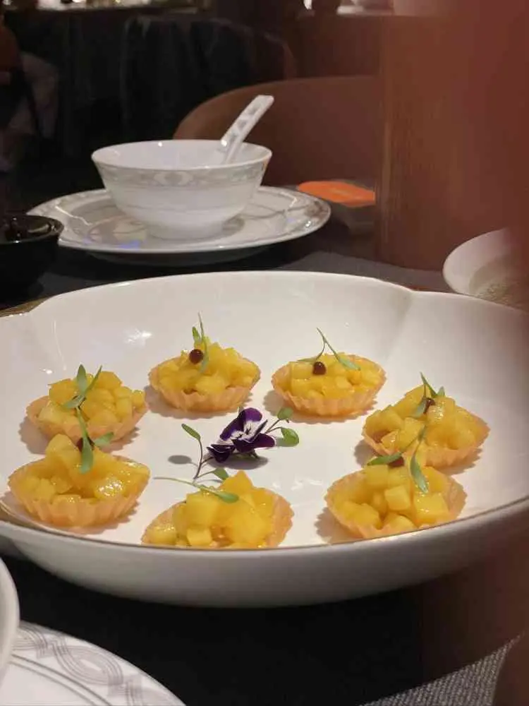 这家店回头客超多想吃你就来 吃货的世界唯有美食不可辜负 快来一起尝个鲜...