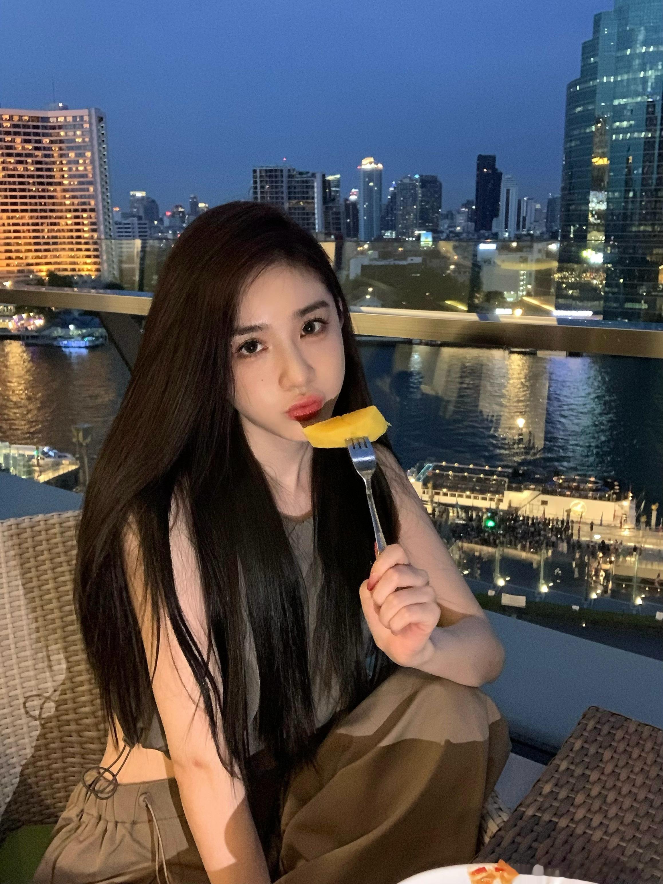 泰𝙘𝙤𝙤𝙄啦🕶️ 