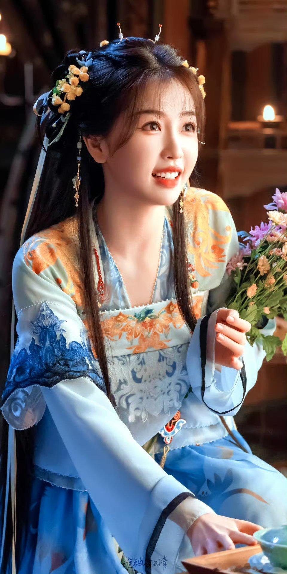 #永夜星河[超话]#丁禹兮风格好多 感觉和沈渡给人的风格都不一样[doge][d