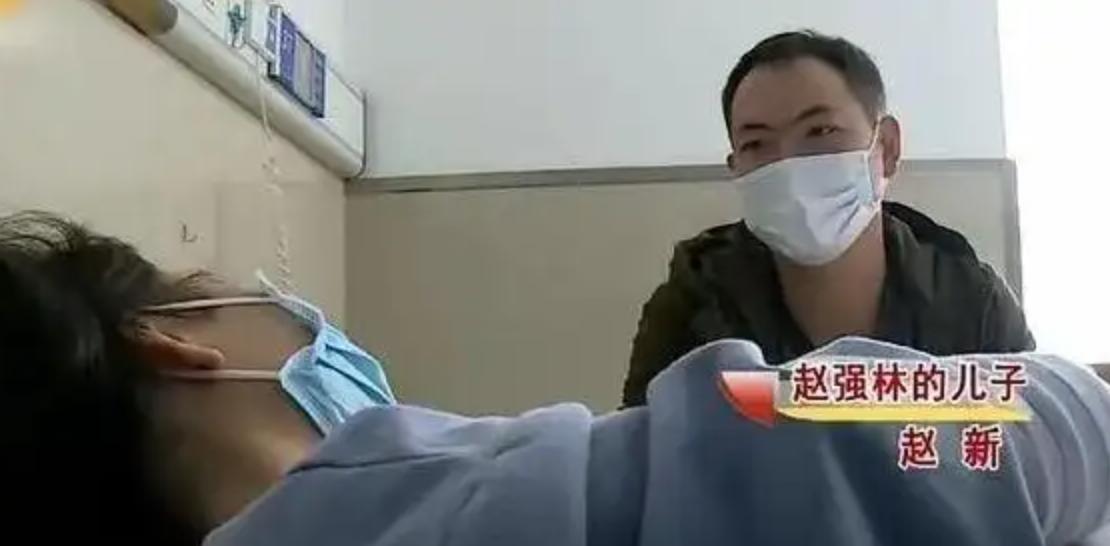 30岁男子离婚三年才知前妻偷偷生下孩子，冲到医院看见女儿长相瞬间泪崩，前岳父却说