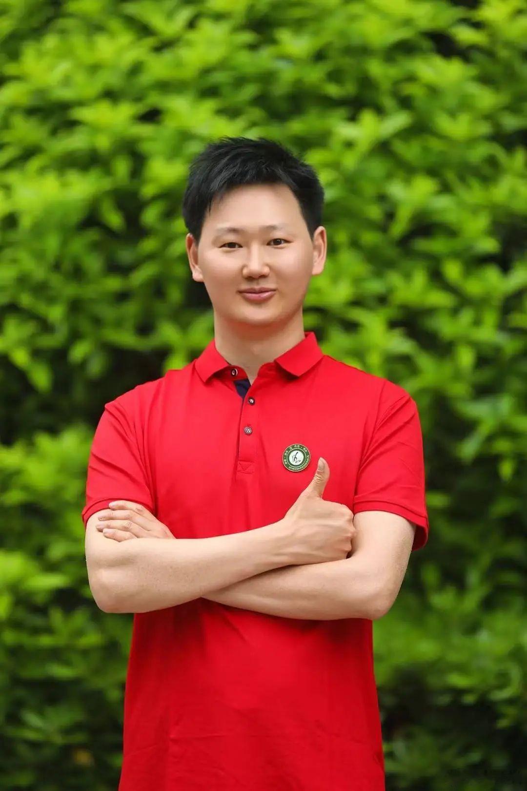老师高考差3分输赌约全班坐等开饭这是真正的大神，时隔这么多年还能考这么高分数。你